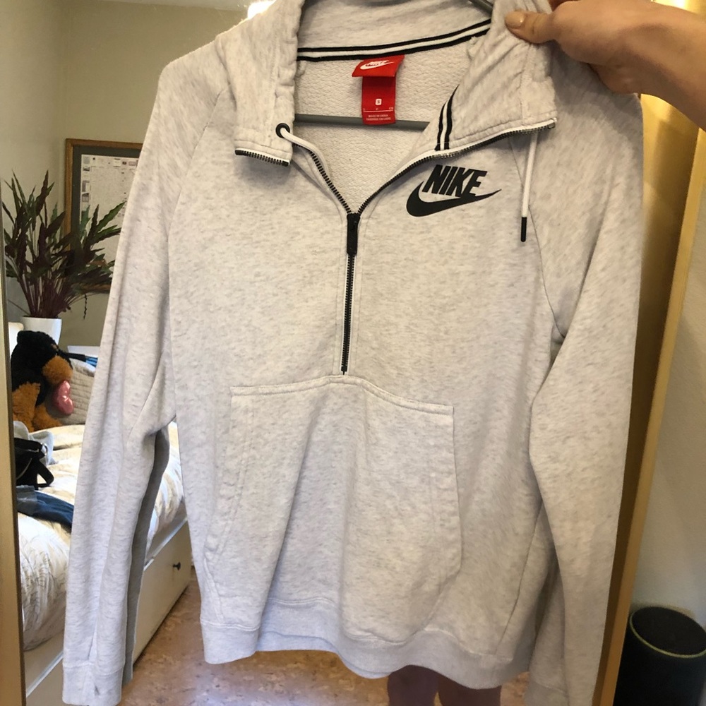 Nike half zip sweatshirt
